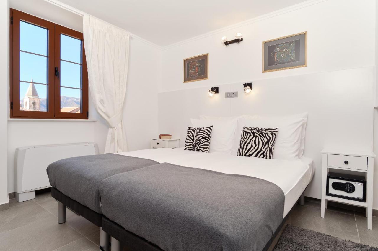 Apartments Zebra Tivat Dış mekan fotoğraf